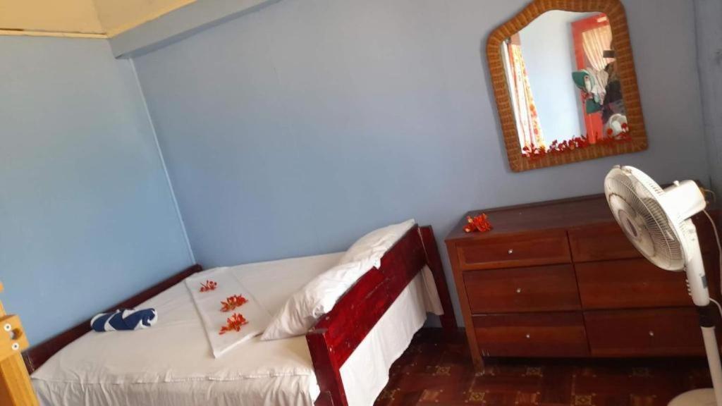 Mana Lagoon Backpackers Luaran gambar