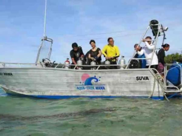 Mana Lagoon Backpackers Luaran gambar
