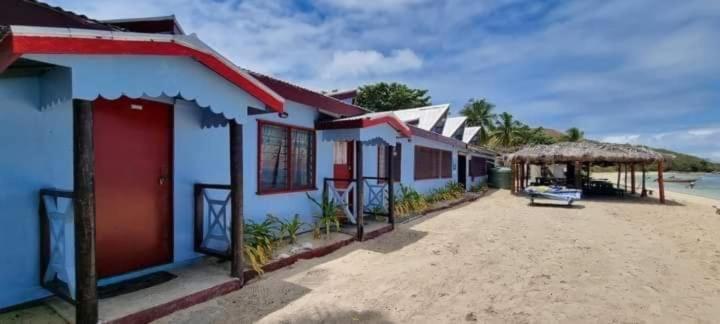 Mana Lagoon Backpackers Luaran gambar